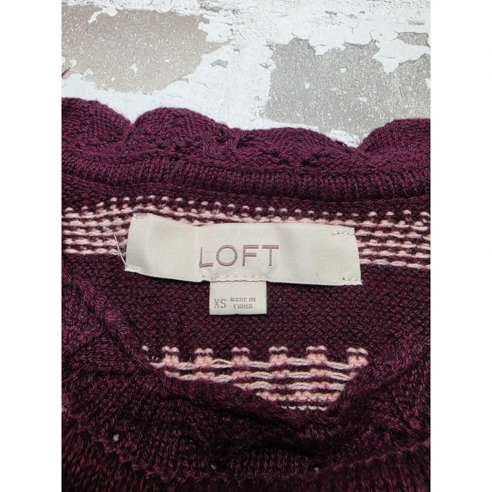 LOFT Scalloped Metallic Sweater Women's XS Burgundy Gold Striped
